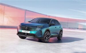 푸조, ‘올뉴 3008 스마트 하이브리드’ SUV 출시로 연비 14.6㎞/L 달성!